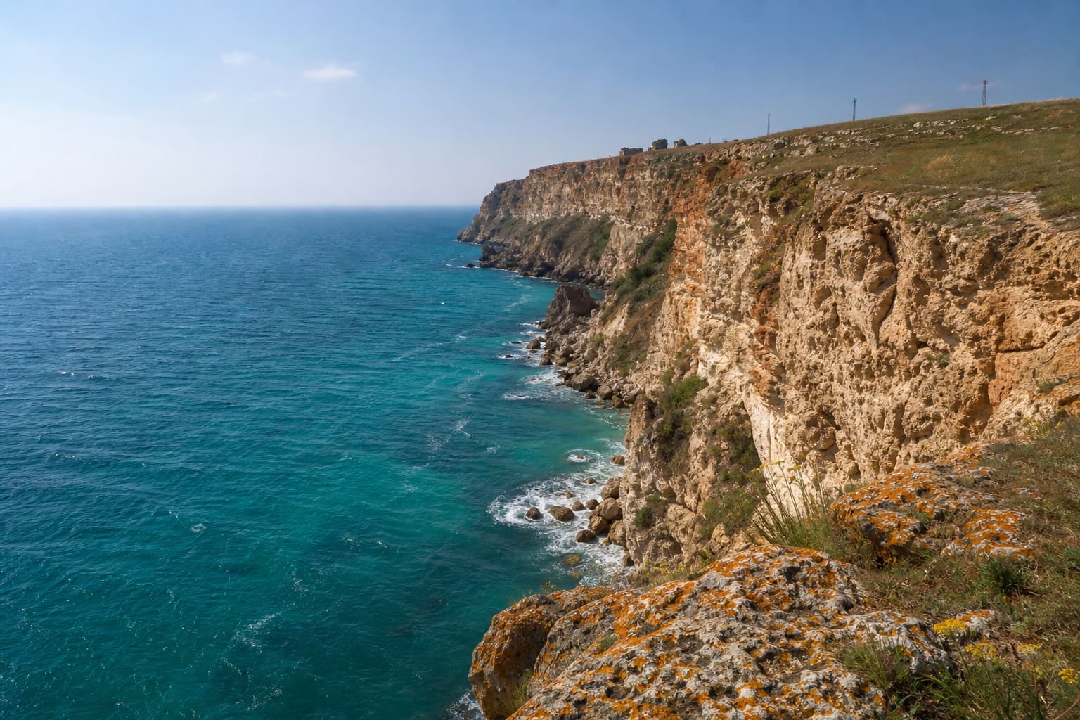 Мыс Калиакра — скалистый берег Чёрного моря